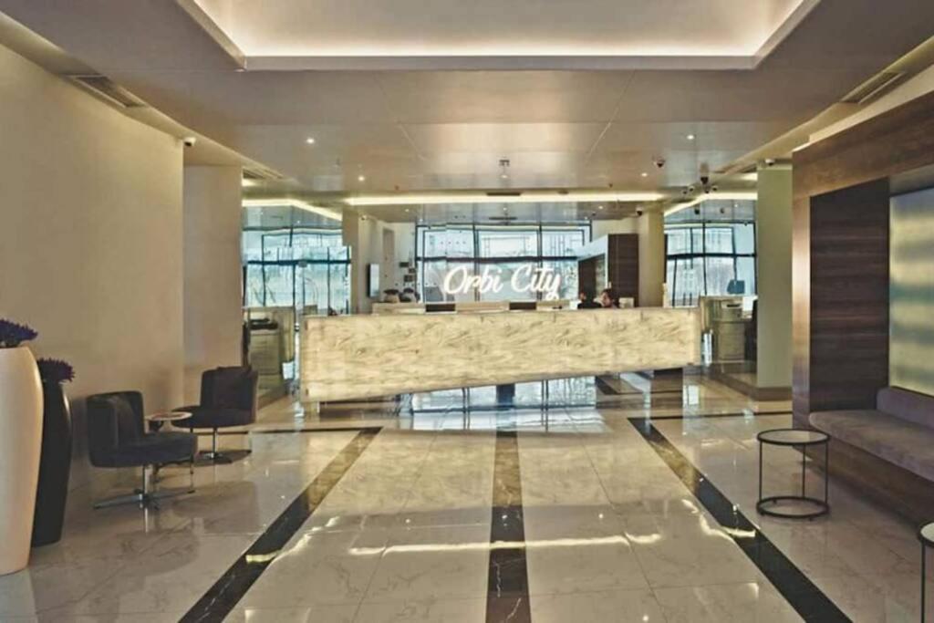 1-Bedroom Studio Apartment In Orbi City - Side Seaview Batumi Esterno foto